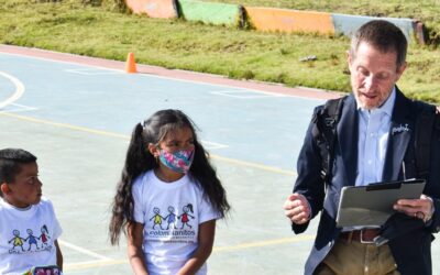 Emilio Archila, consejero presidencial, visita a nuestros Colombianitos