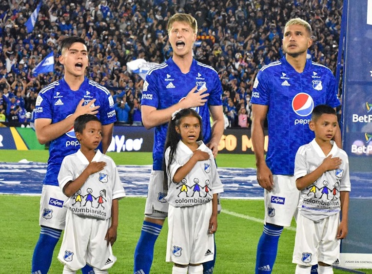 Millonarios y Colombianitos siguen haciendo goles para una vida mejor